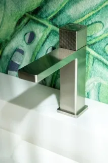 Смеситель для раковины Boheme Quad 159-NB автоматический никель брашированный